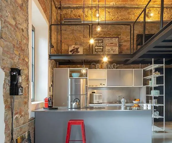 The Loft Unique Designed Apartment *